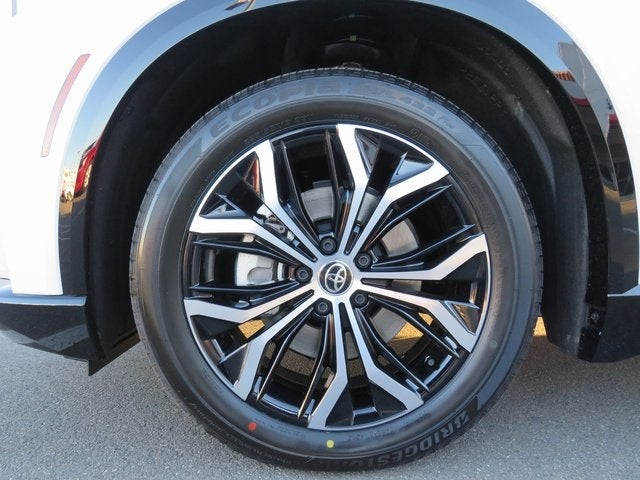 2026 Toyota Toyota Crown Signia XLE