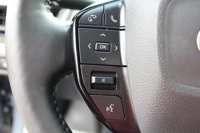 2023 Toyota Prius XLE