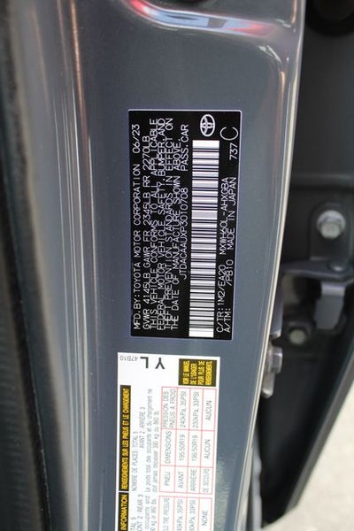 2023 Toyota Prius XLE
