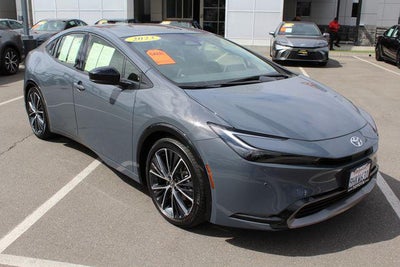 2023 Toyota Prius XLE