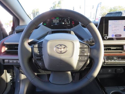 2026 Toyota Prius Plug-in Hybrid SE