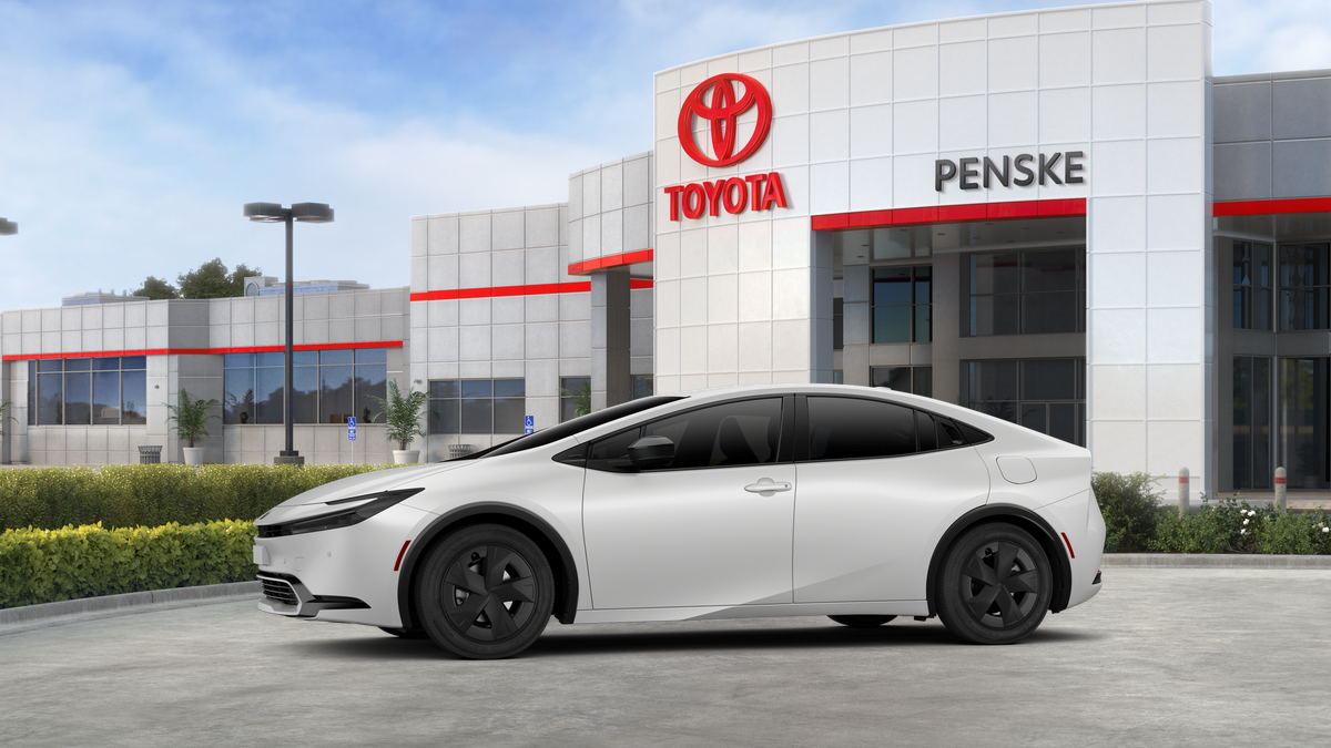 2026 Toyota Prius Plug-in Hybrid SE