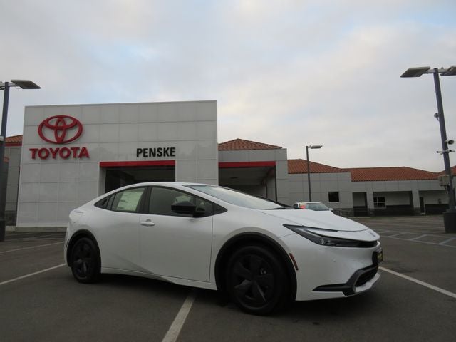 2026 Toyota Prius Plug-in Hybrid SE