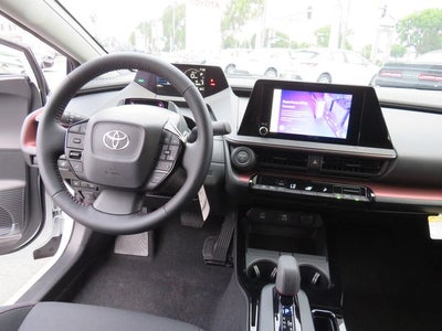 2026 Toyota Prius Plug-in Hybrid SE