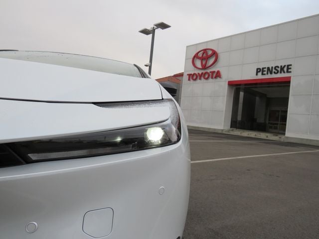 2026 Toyota Prius Plug-in Hybrid SE