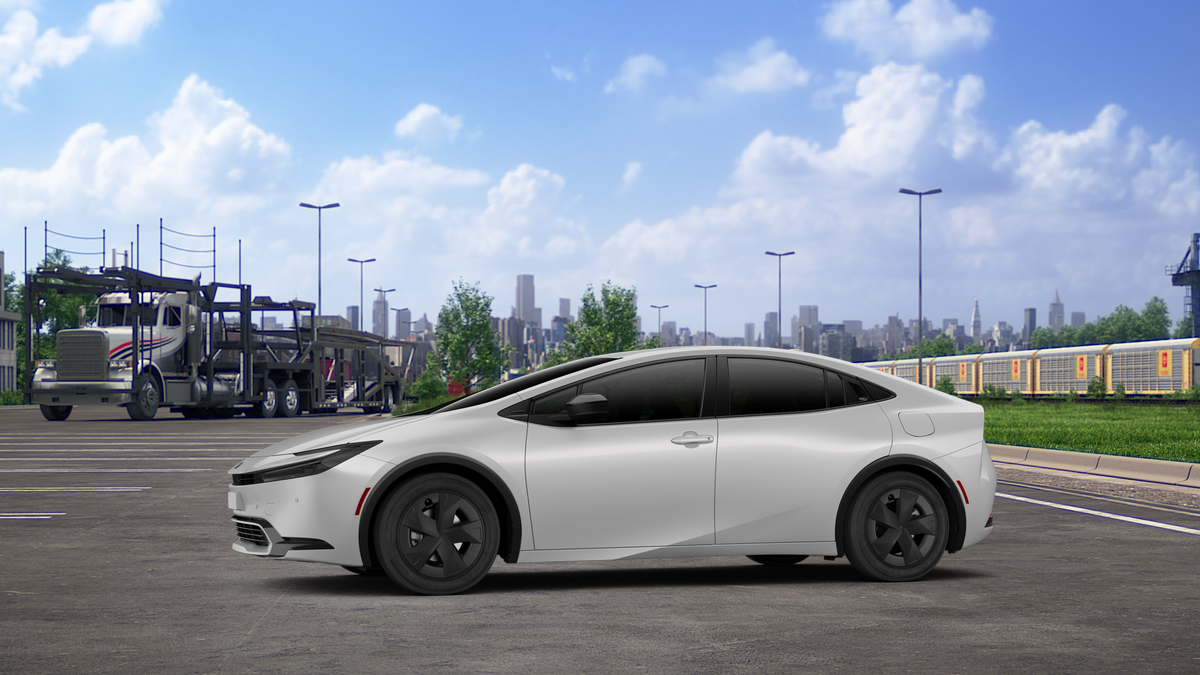 2027 Toyota Prius Plug-in Hybrid SE