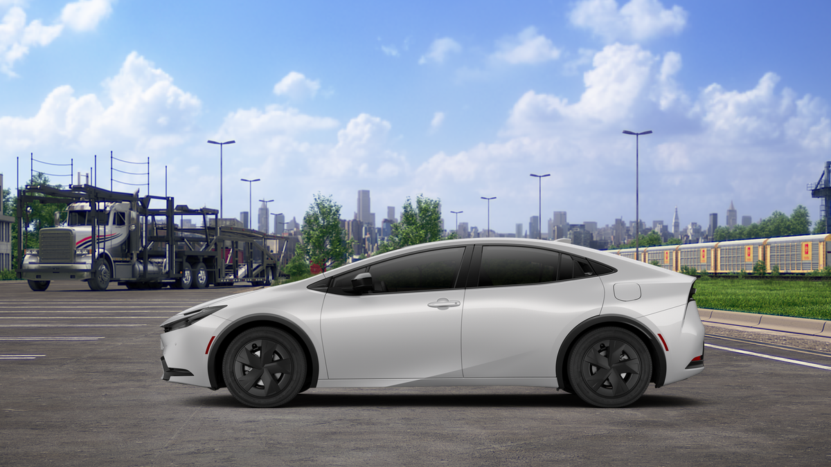 2027 Toyota Prius Plug-in Hybrid SE