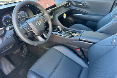 2027 Toyota Toyota Crown Limited