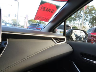 2025 Toyota COROLLA HYBRID SE