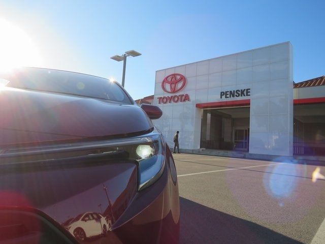 2025 Toyota COROLLA HYBRID LE