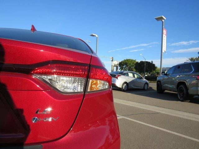 2025 Toyota COROLLA HYBRID LE