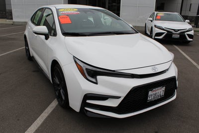 2026 Toyota Corolla Hybrid SE