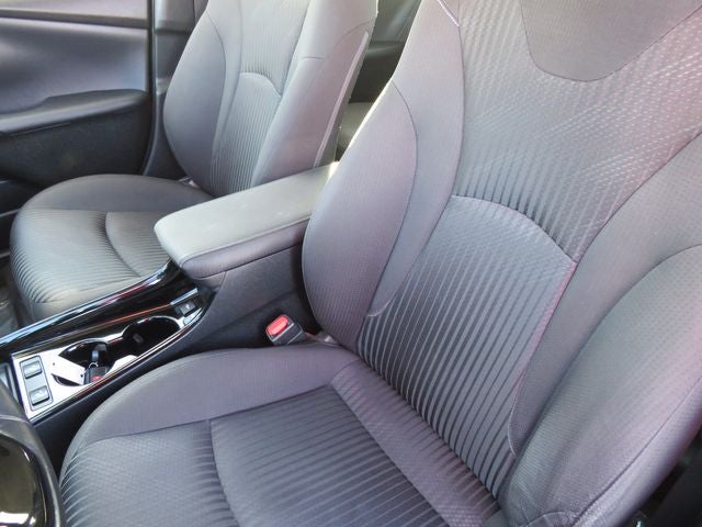 2021 Toyota PRIUS PRIME LE