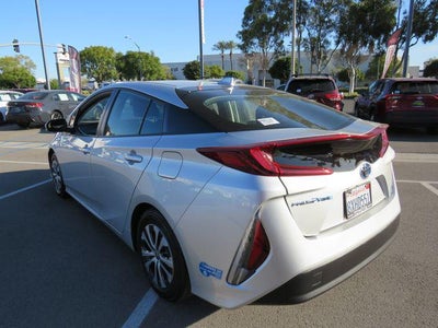 2021 Toyota PRIUS PRIME LE