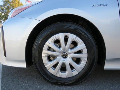 2022 Toyota PRIUS L Eco