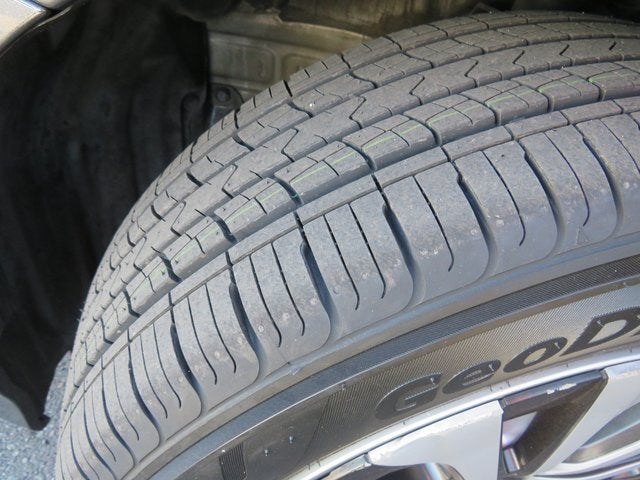 2020 Toyota PRIUS PRIME XLE