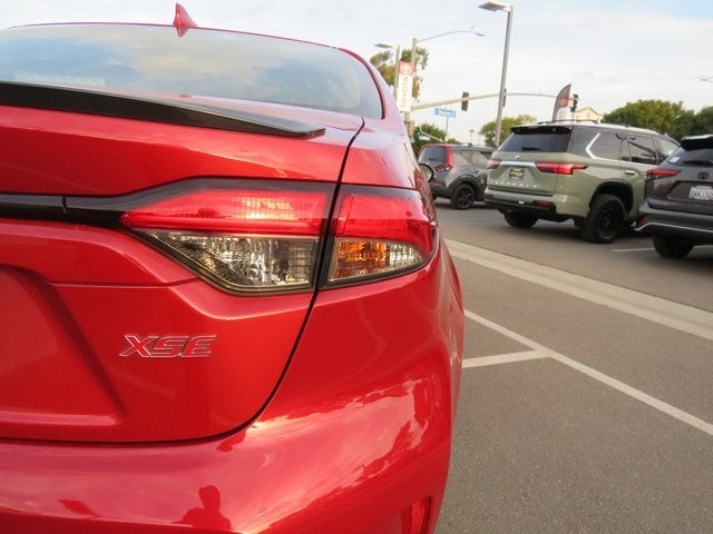 2020 Toyota COROLLA XSE