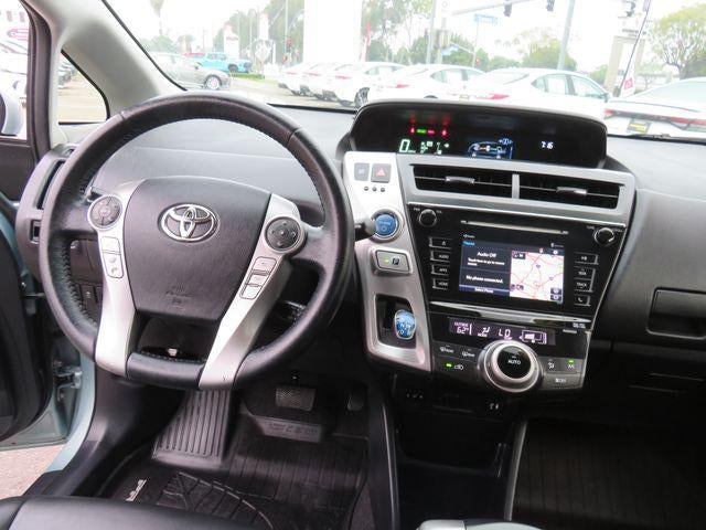 2015 Toyota PRIUS v Five