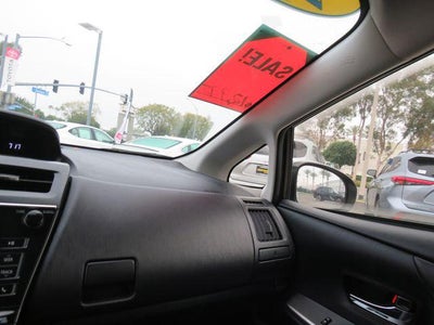 2015 Toyota PRIUS v Five