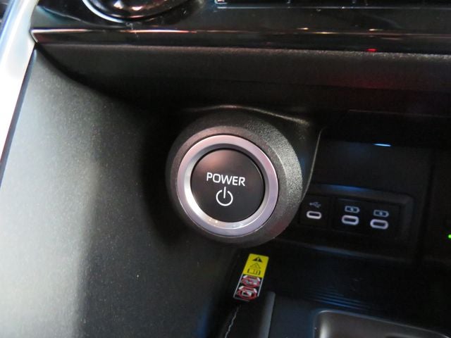 2023 Toyota Venza LE