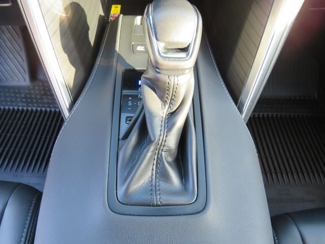 2023 Toyota Venza Nightshade