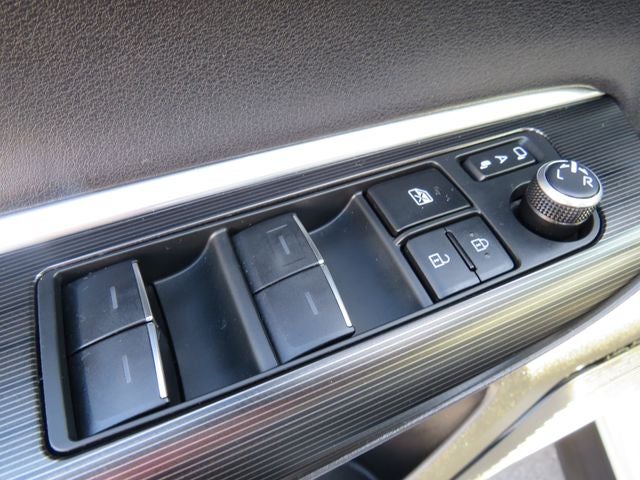 2023 Toyota Venza Nightshade