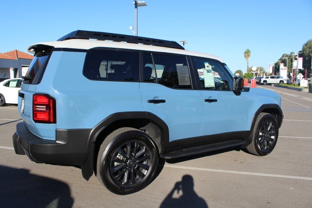 2025 Toyota Land Cruiser Base
