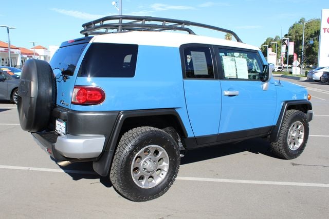 2011 Toyota FJ CRUISER Base
