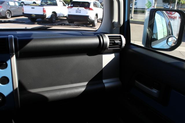 2011 Toyota FJ CRUISER Base