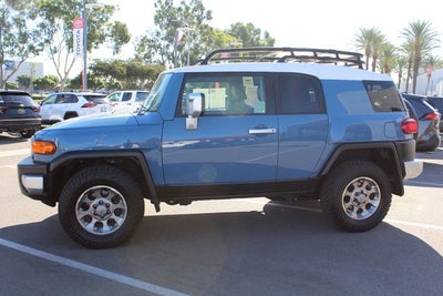 2011 Toyota FJ CRUISER Base