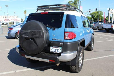 2011 Toyota FJ CRUISER Base