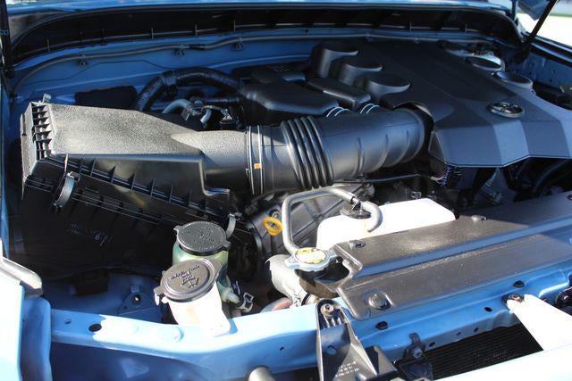 2011 Toyota FJ CRUISER Base
