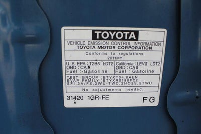 2011 Toyota FJ CRUISER Base
