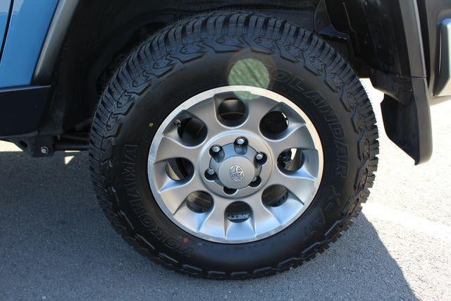 2011 Toyota FJ CRUISER Base