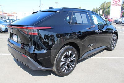 2024 Toyota bZ4X XLE
