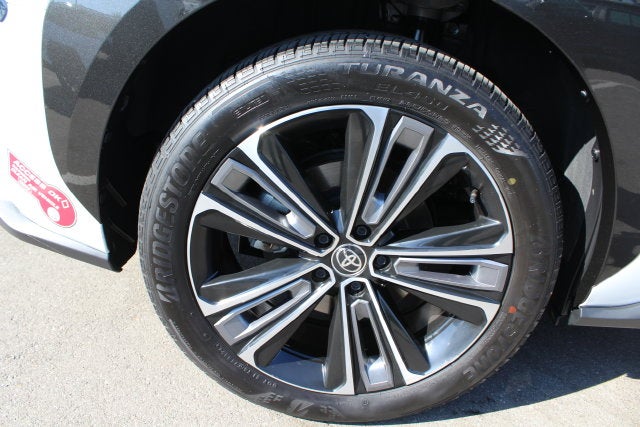 2023 Toyota bZ4X Limited