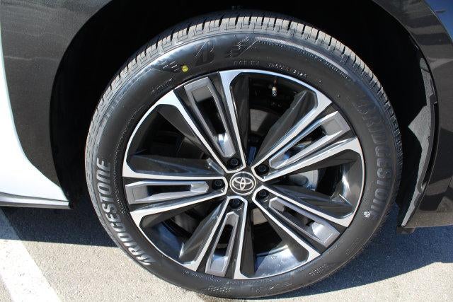 2023 Toyota bZ4X Limited