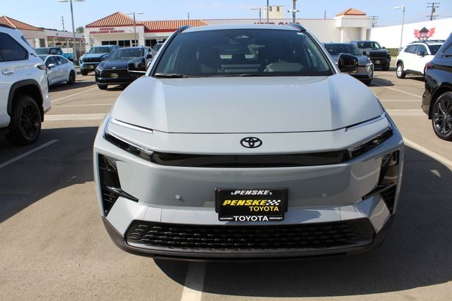 2026 Toyota C-HR SE
