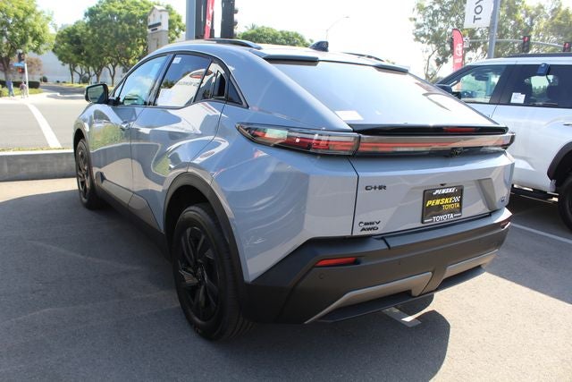 2026 Toyota C-HR SE