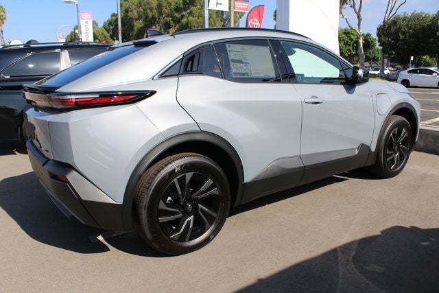 2026 Toyota C-HR SE