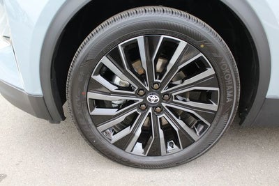 2026 Toyota C-HR XSE