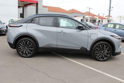 2026 Toyota C-HR XSE
