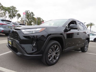 2024 Toyota RAV4 HYBRID XLE Premium