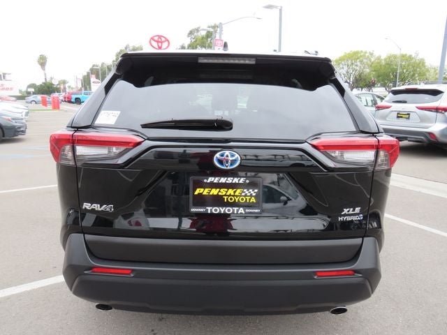 2024 Toyota RAV4 HYBRID XLE Premium