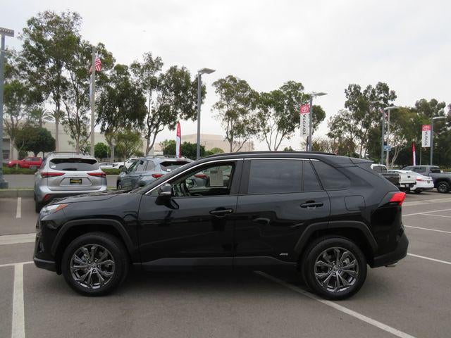2024 Toyota RAV4 HYBRID XLE Premium