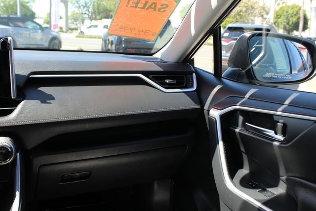 2023 Toyota RAV4 Hybrid XLE Premium