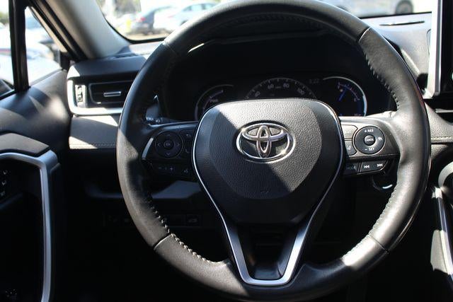 2023 Toyota RAV4 Hybrid XLE Premium
