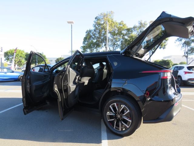 2026 Toyota bZ XLE Plus