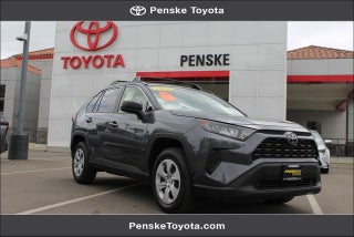 2020 Toyota RAV4 LE