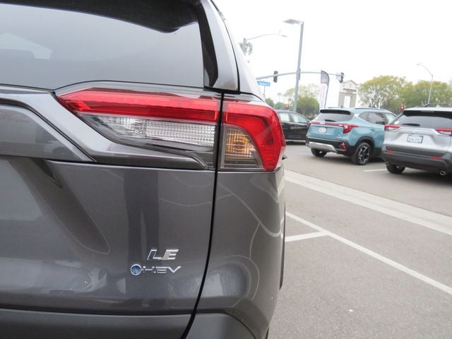 2025 Toyota RAV4 HYBRID LE